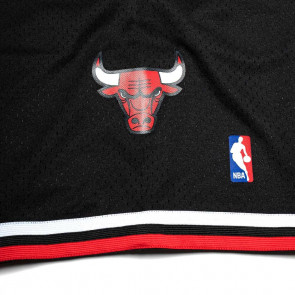 M&N NBA Chicago Bulls 1997-98 Authentic Shorts ''Black''