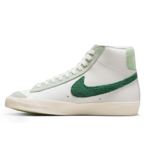 Nike Blazer Mid '77 Women's Shoe ''White/George Green'' (W)