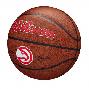 Wilson NBA Team Composite Indoor/Outdoor Basketball ''Hawks'' (7)